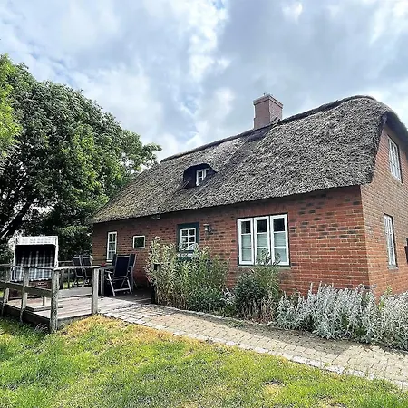 Puppenhaus * Emmelsbull-Horsbull